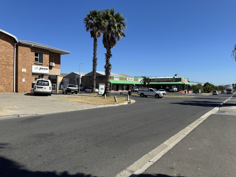 To Let commercial Property for Rent in Killarney Gardens Western Cape